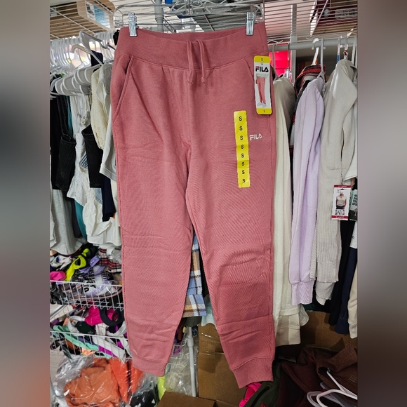 FILA FLEECE JOGGER PANTS WOMEN'S SIZES AVAILABLES - Picture 2 of 10
